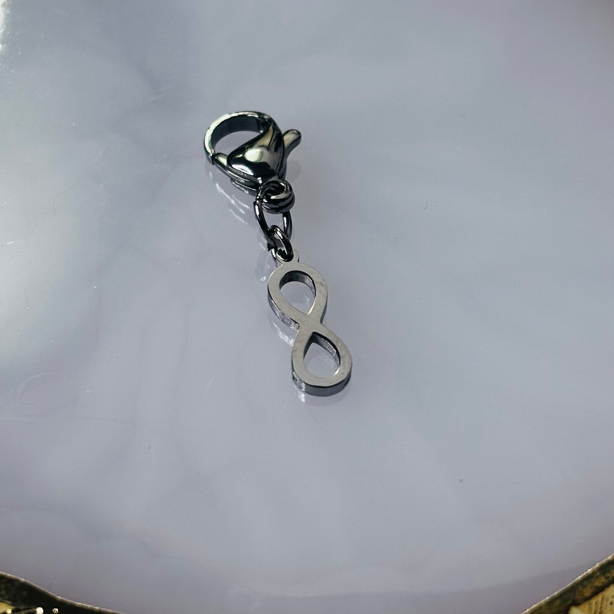 Charm "L'infini"