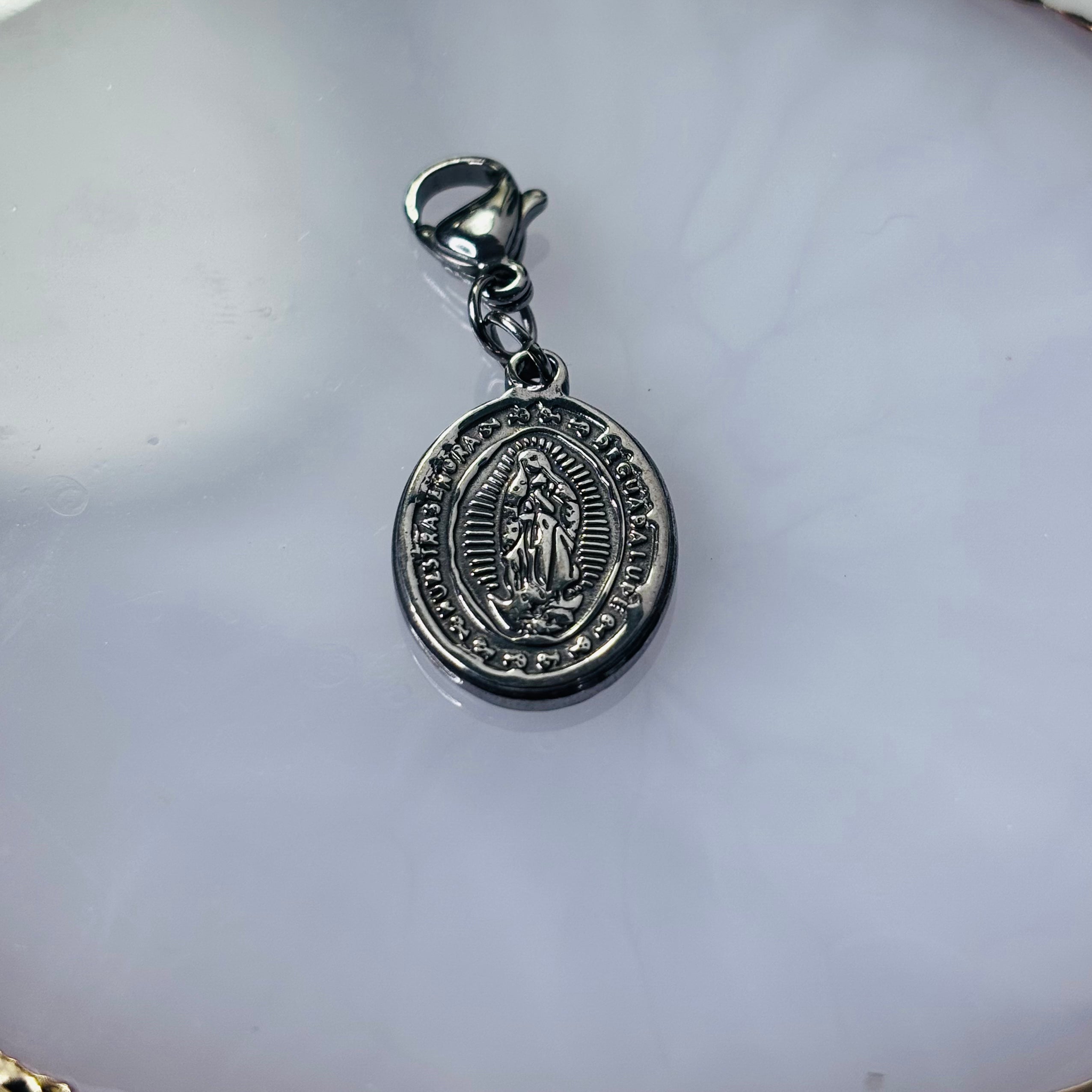 Charm "La Vierge Marie"