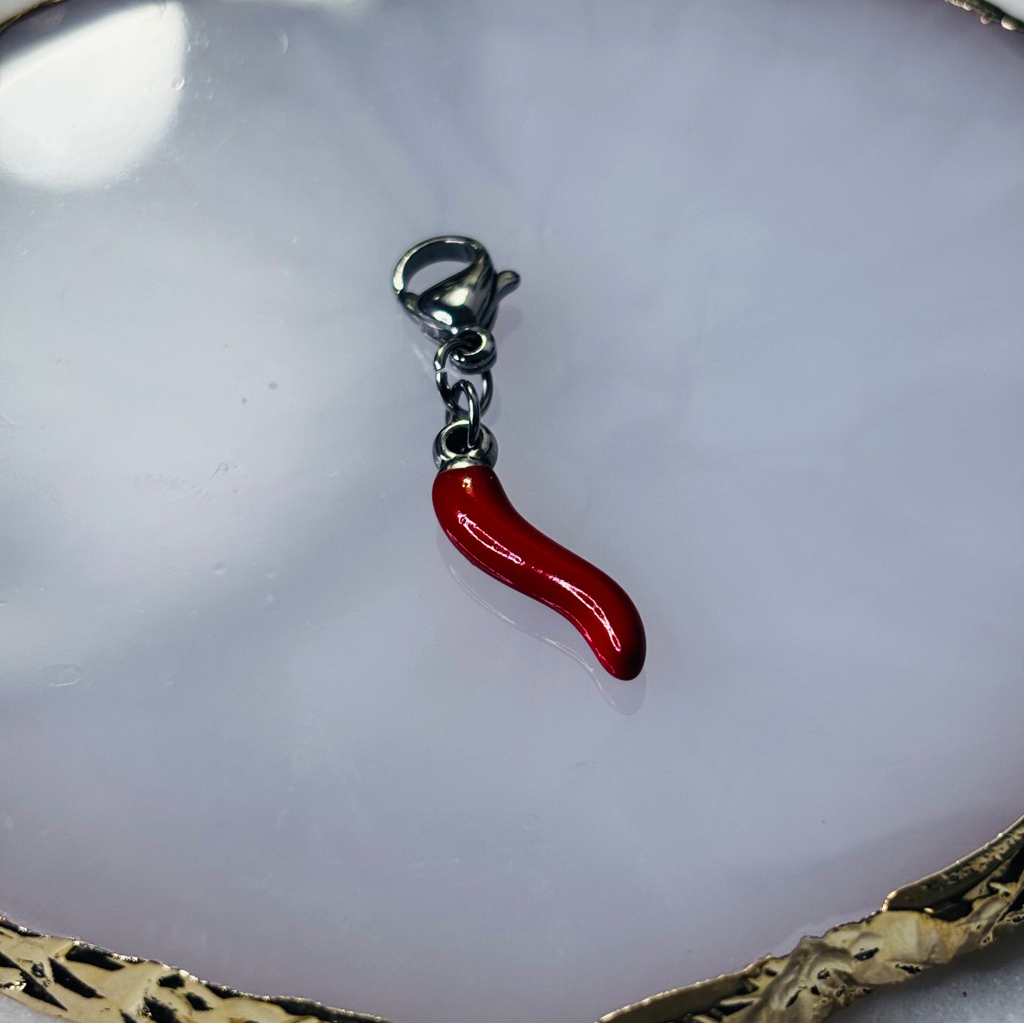 Charm "Le Piment rouge"
