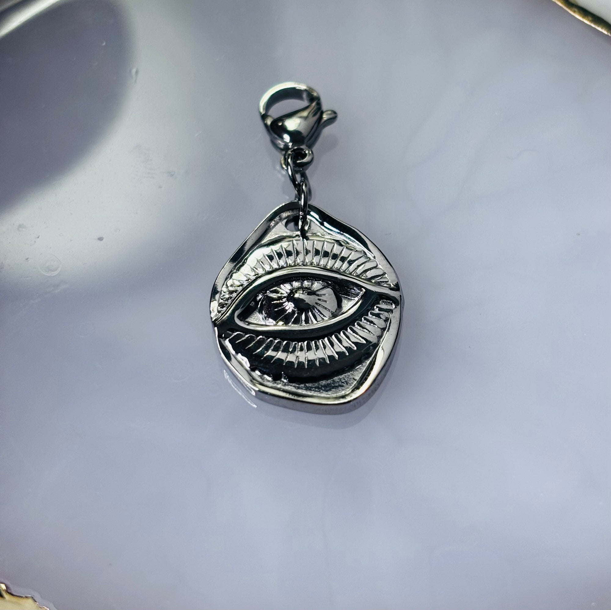 Charm "L'Oeil de la providence"
