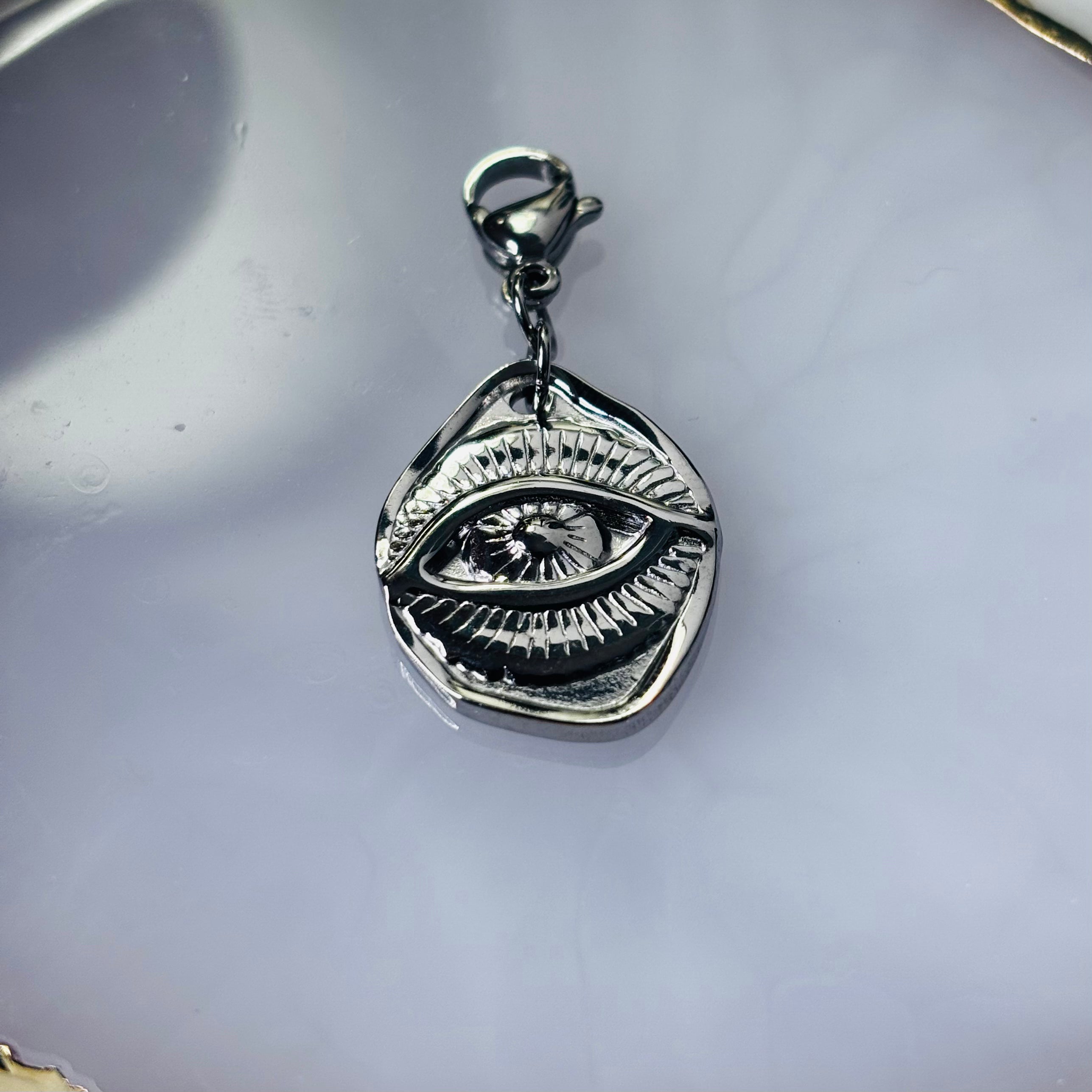 Charm "L'Oeil de la providence"