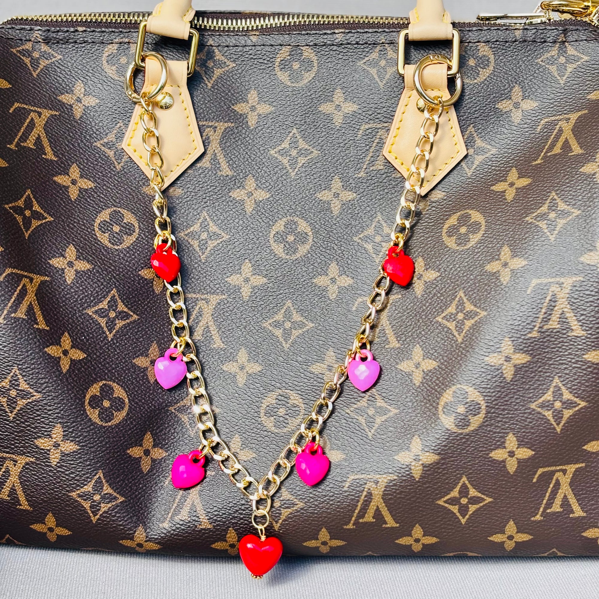 Bijou de sac "Reine de coeur"