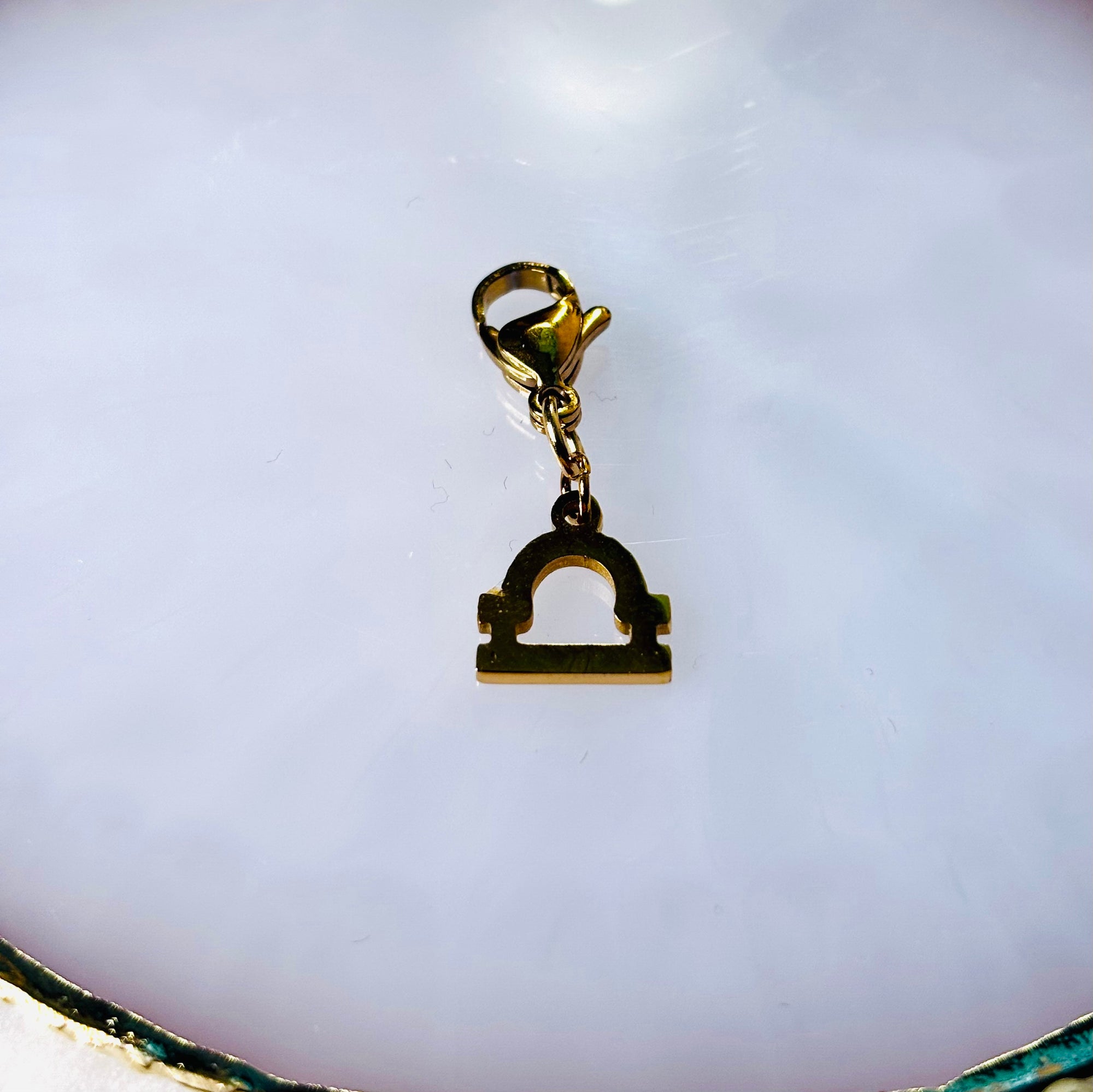 Charm "Le signe astro Balance"