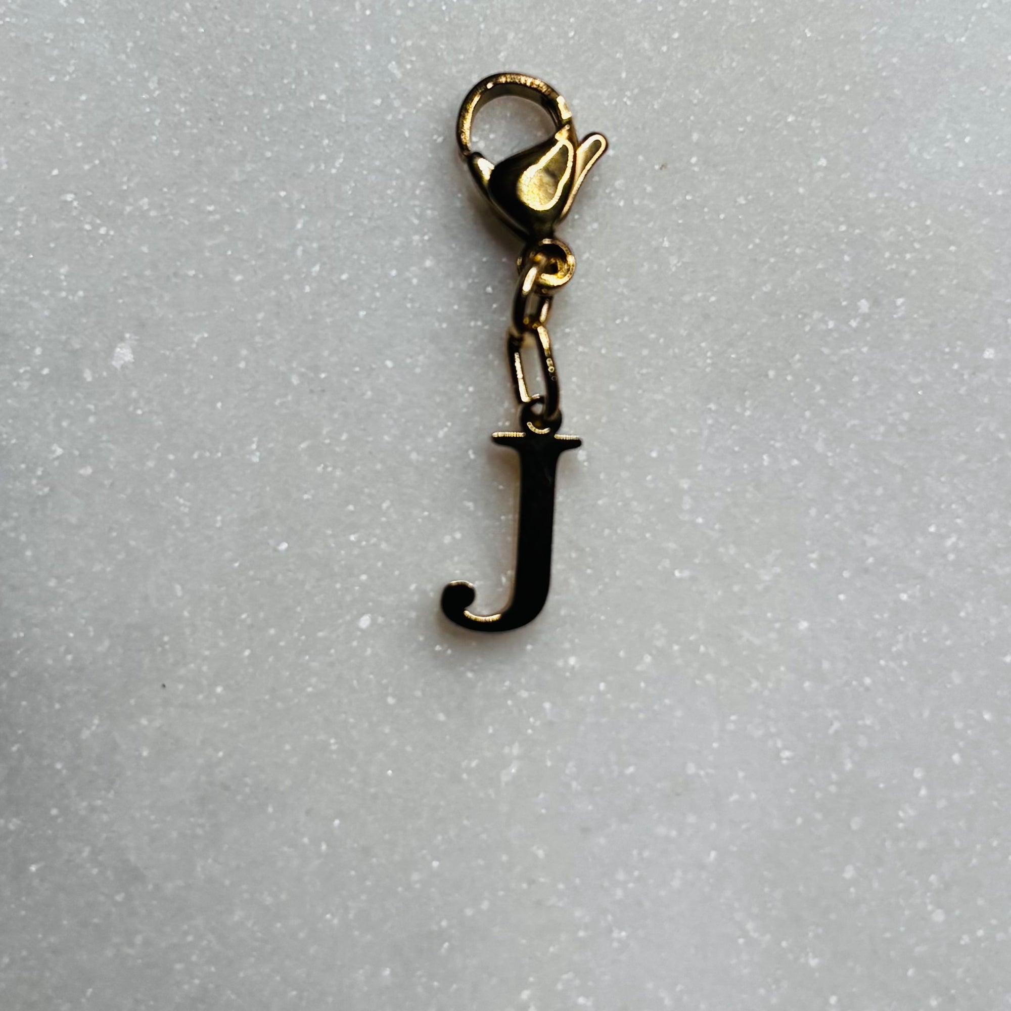 Charm "La lettre J"