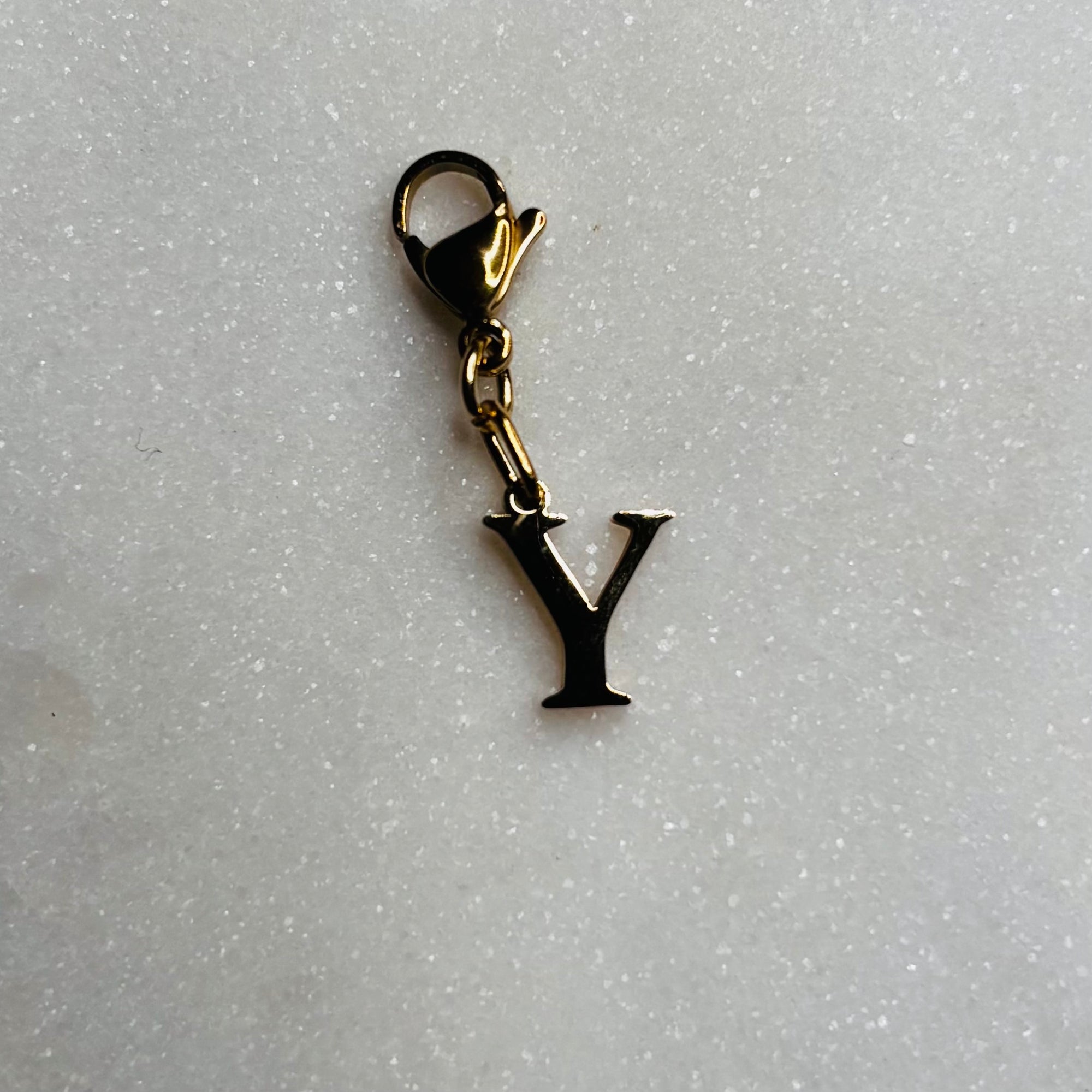 Charm "La lettre Y"