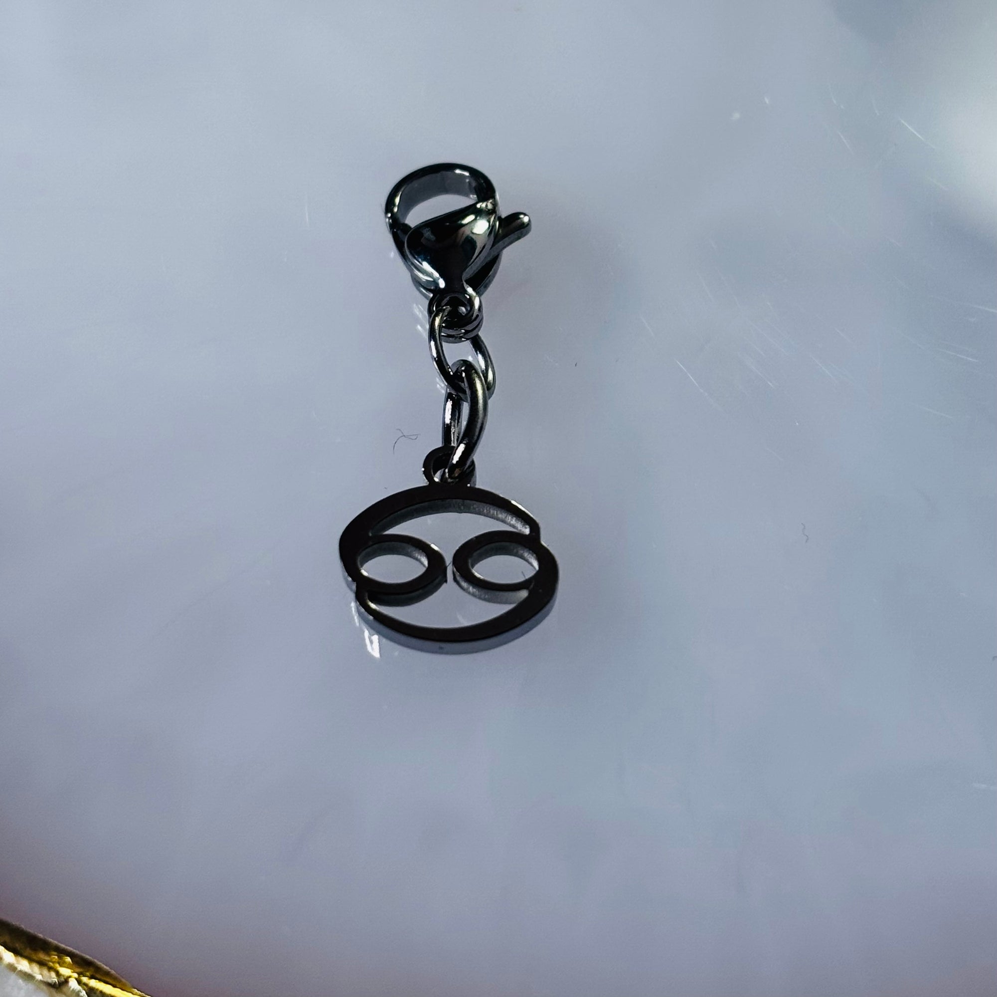 Charm "Le signe astro Cancer"