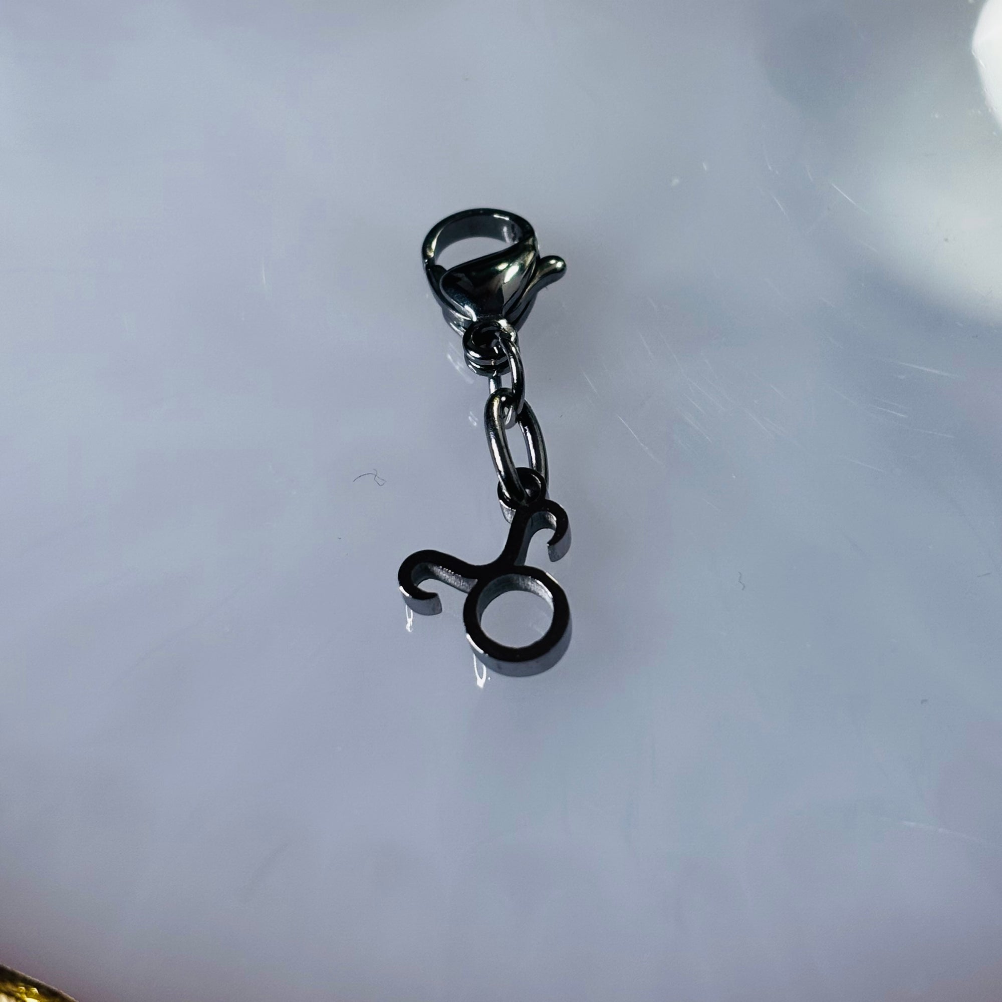 Charm "Le signe astro Taureau"