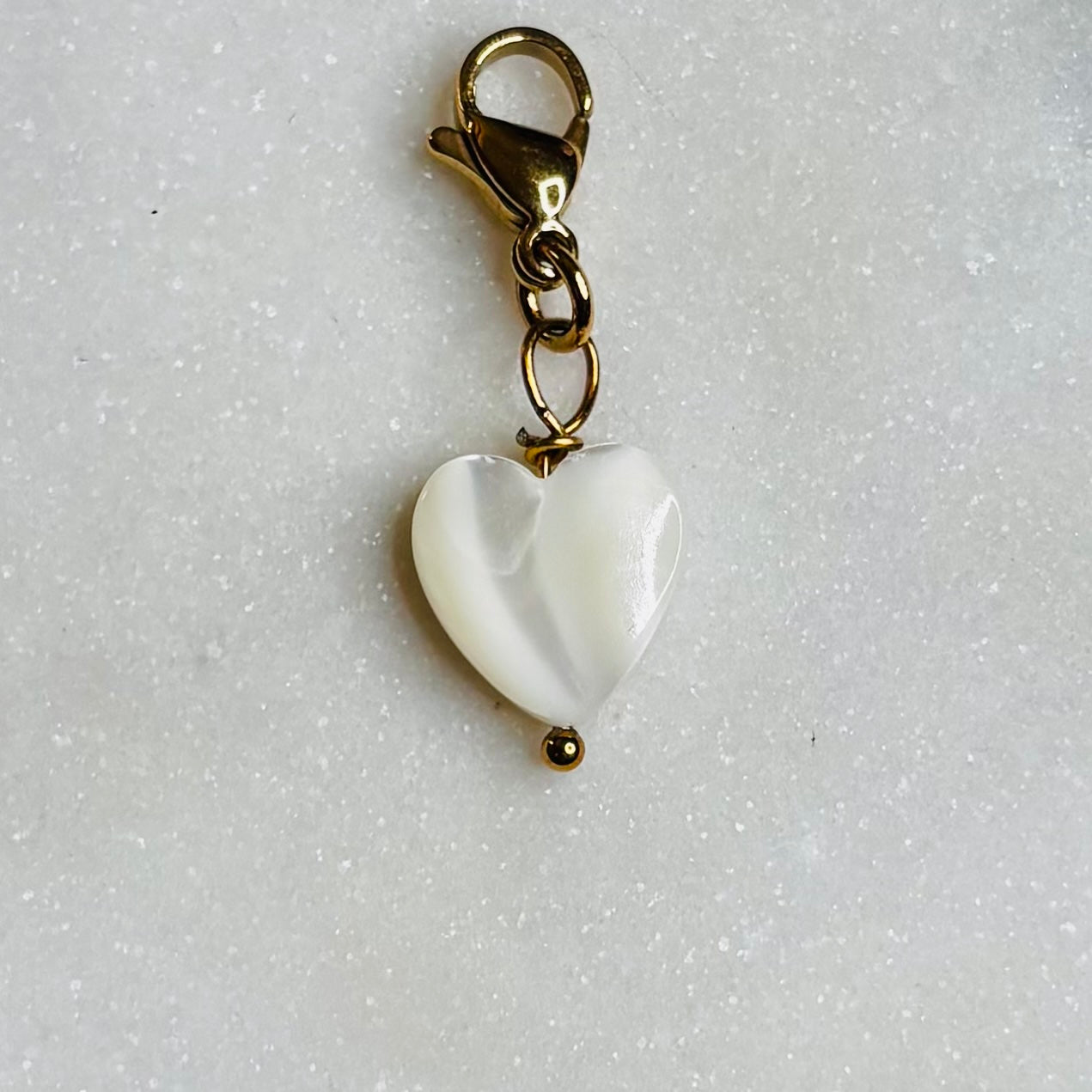 Charm "Le coeur nacré"