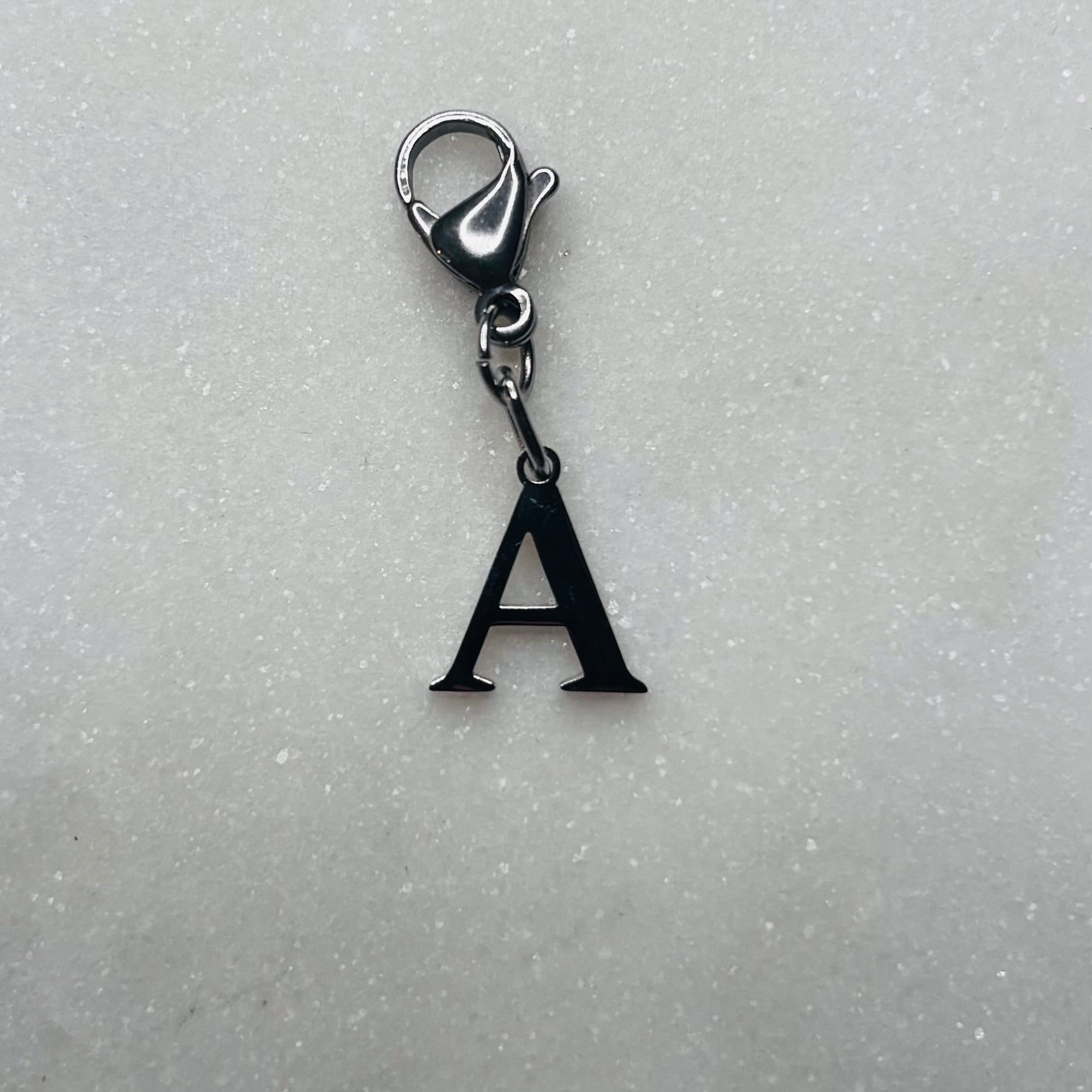 Charm "La lettre A"