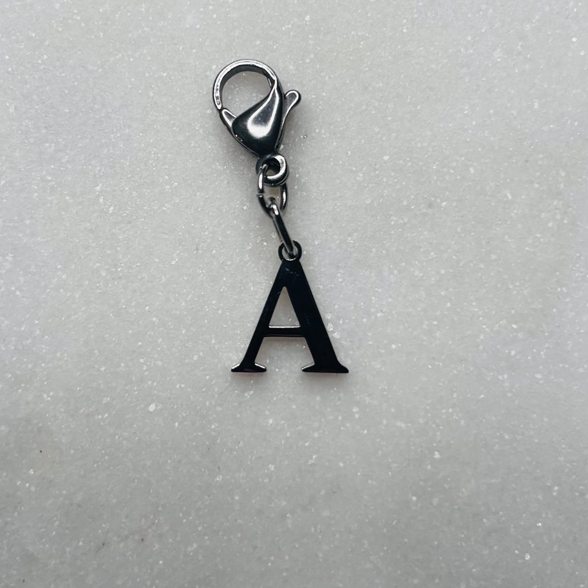 Charm "La lettre A"