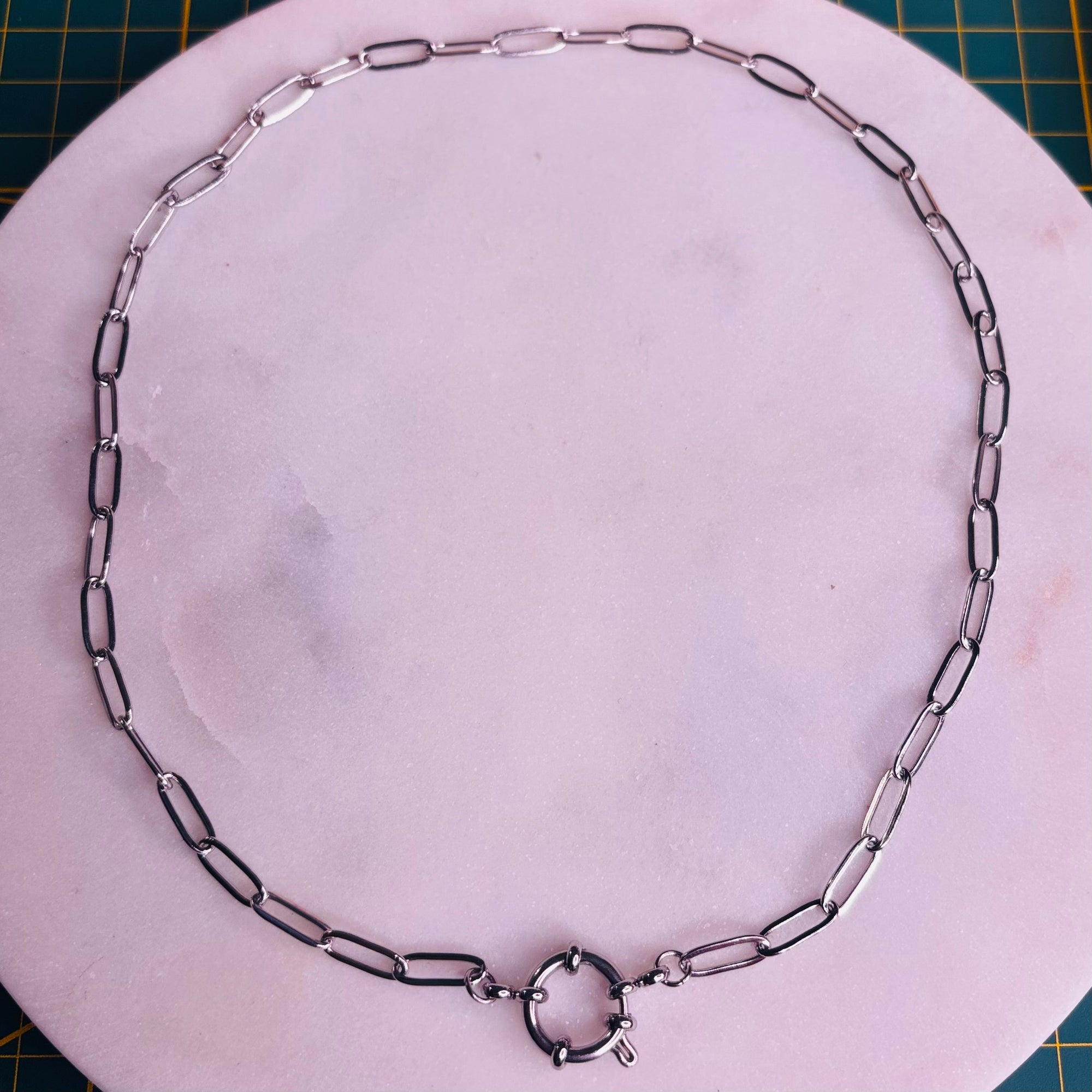 Collier Frida K.