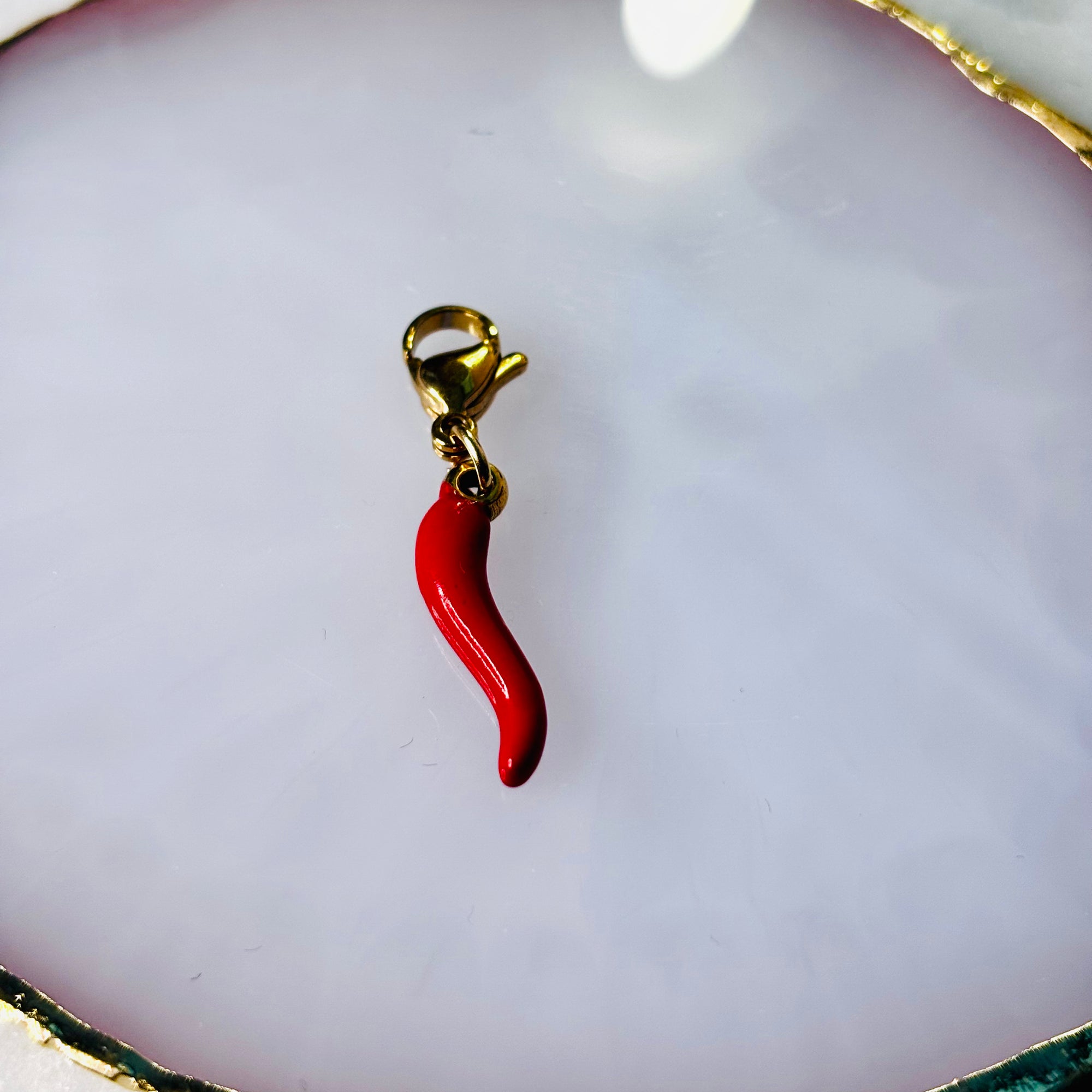 Charm "Le Piment rouge"